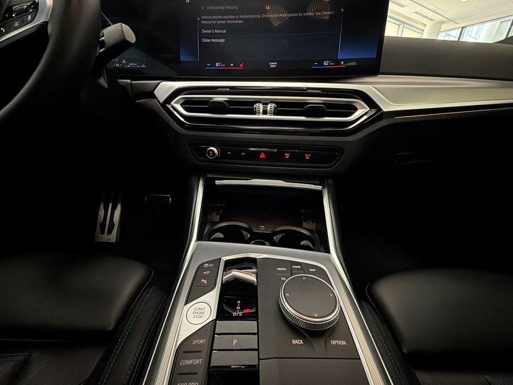 Thumbnail: 2023 BMW 3 Series - 24