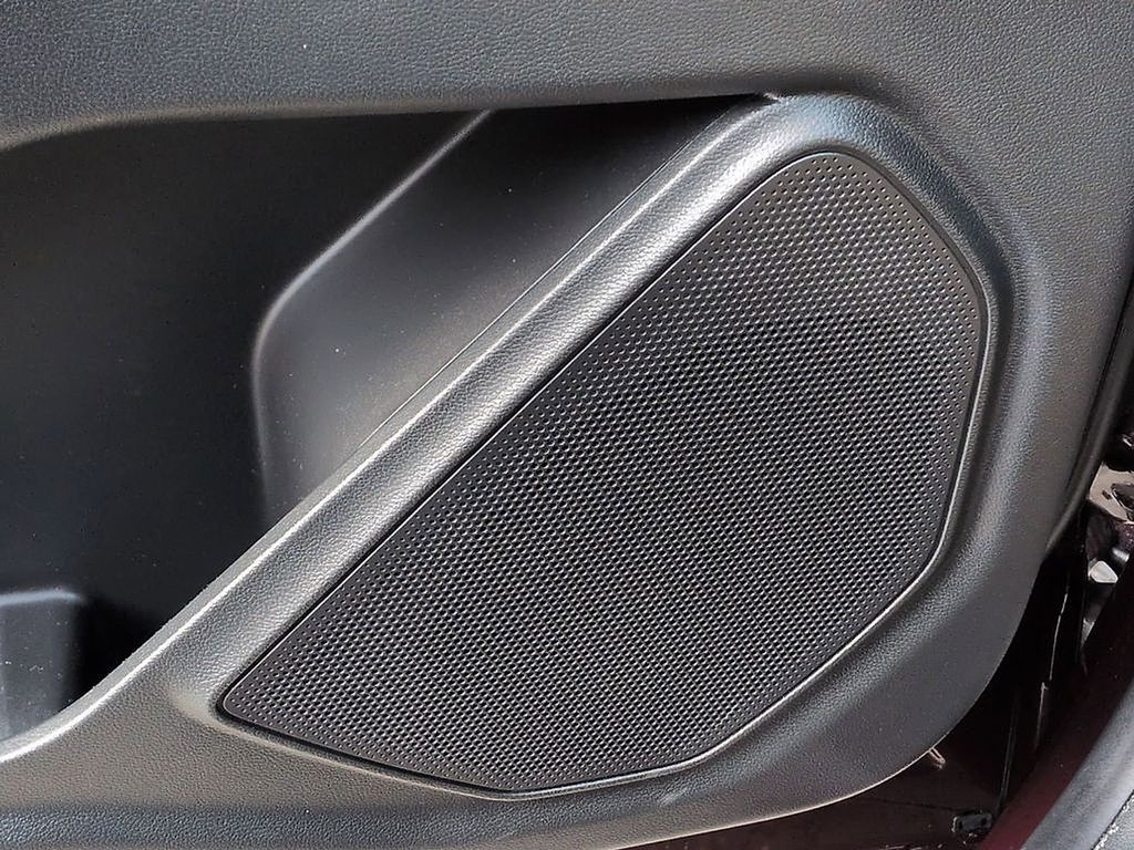 Thumbnail: 2023 Ford Explorer - 30