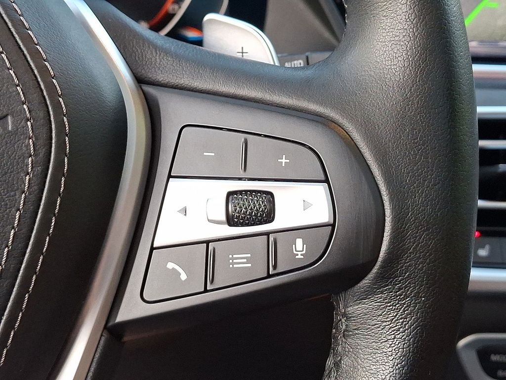 Thumbnail: 2023 BMW X5 - 17