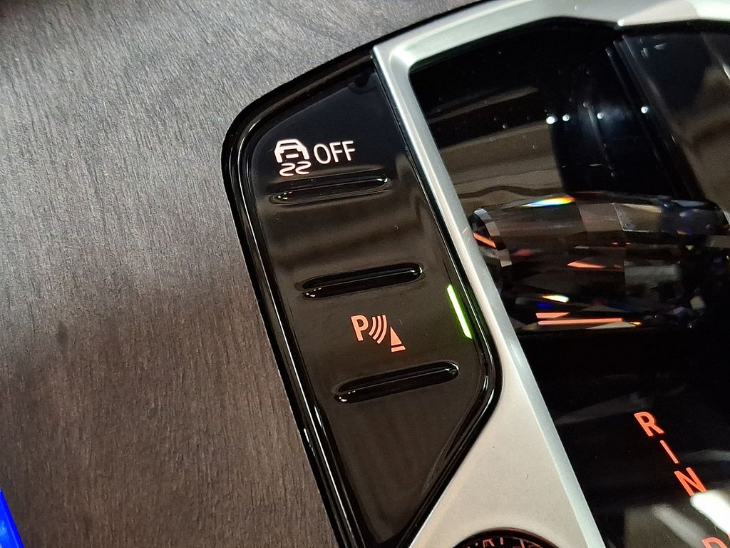 Thumbnail: 2024 BMW X7 - 18