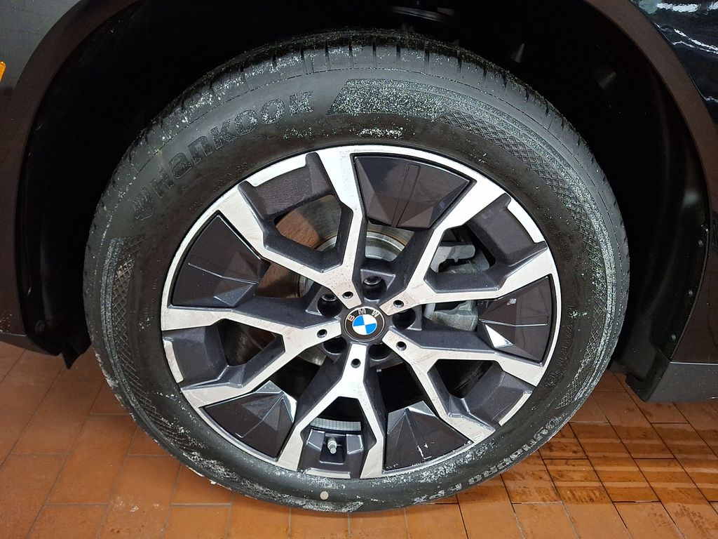 Thumbnail: 2025 BMW X3 - 6