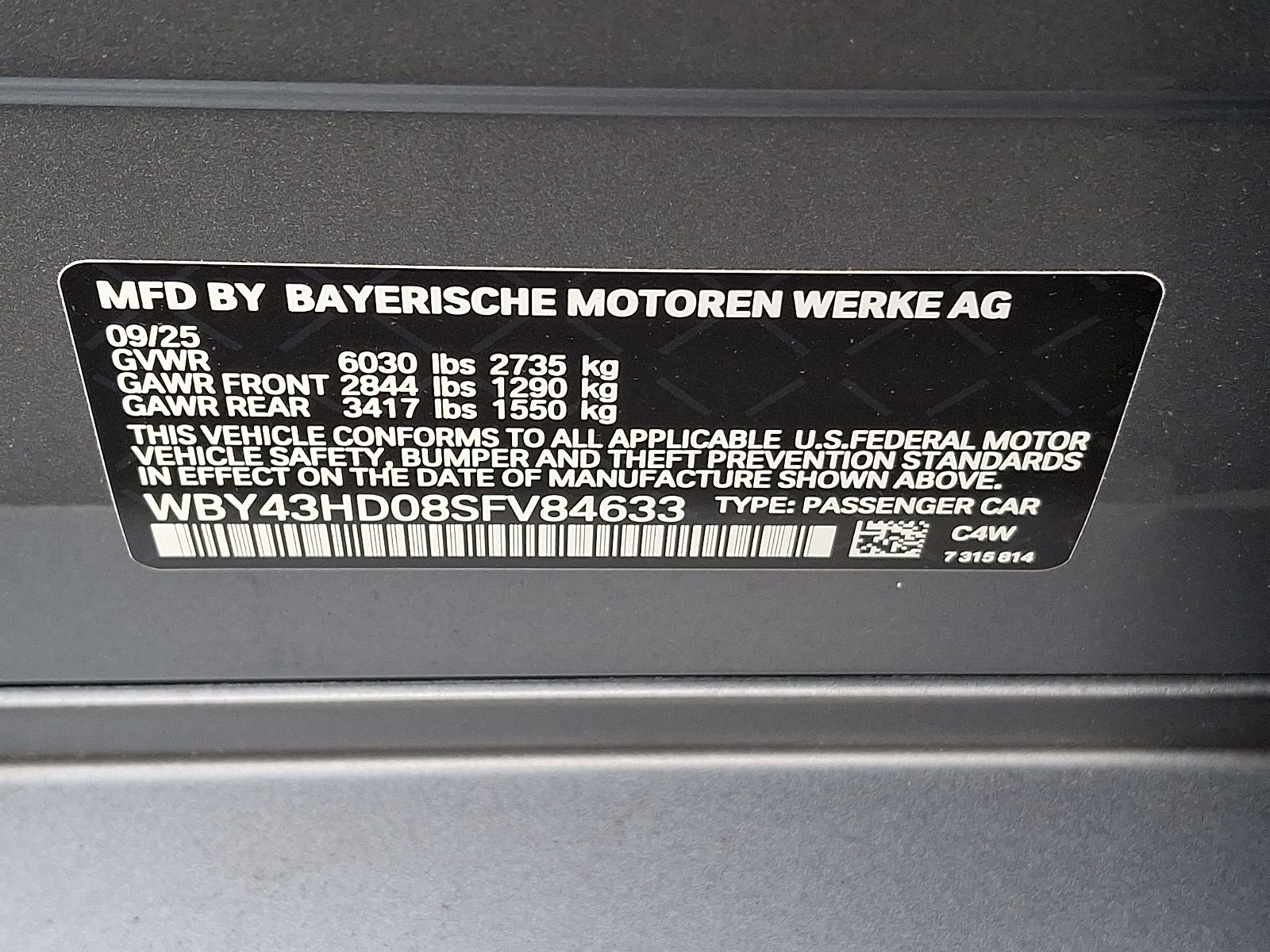 Thumbnail: 2025 BMW i4 - 25