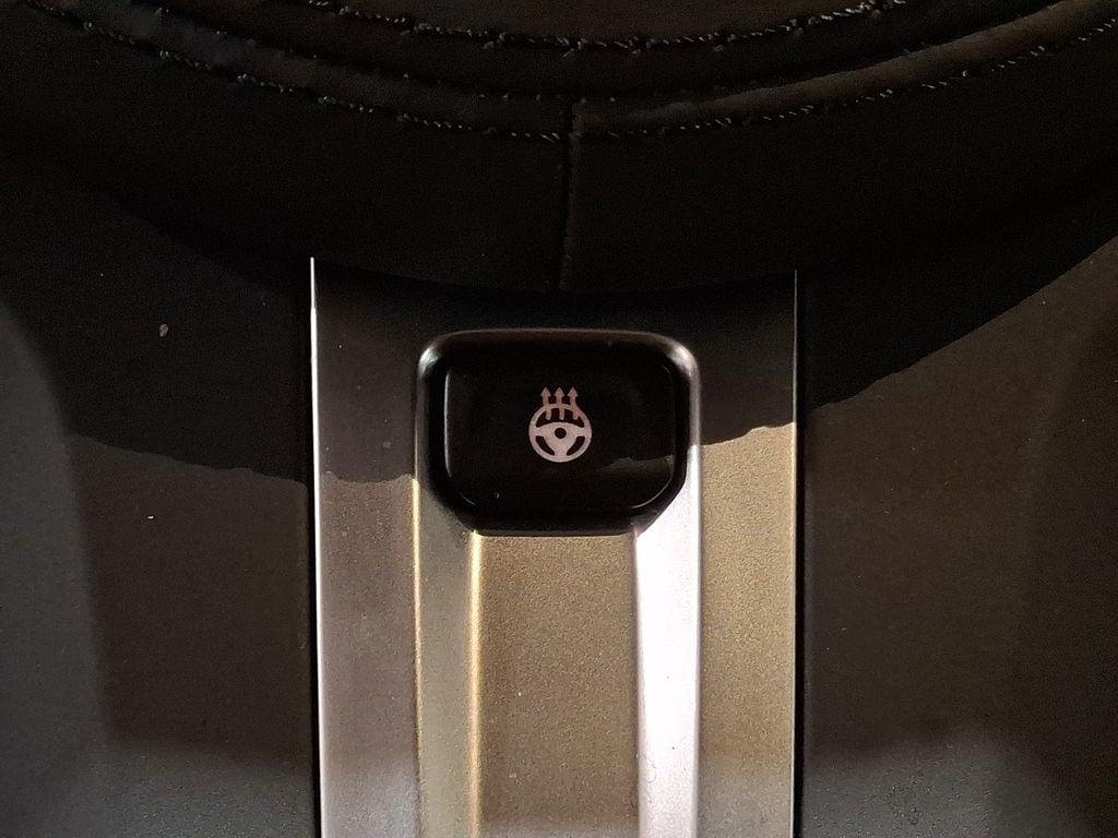 Thumbnail: 2024 BMW X4 - 14