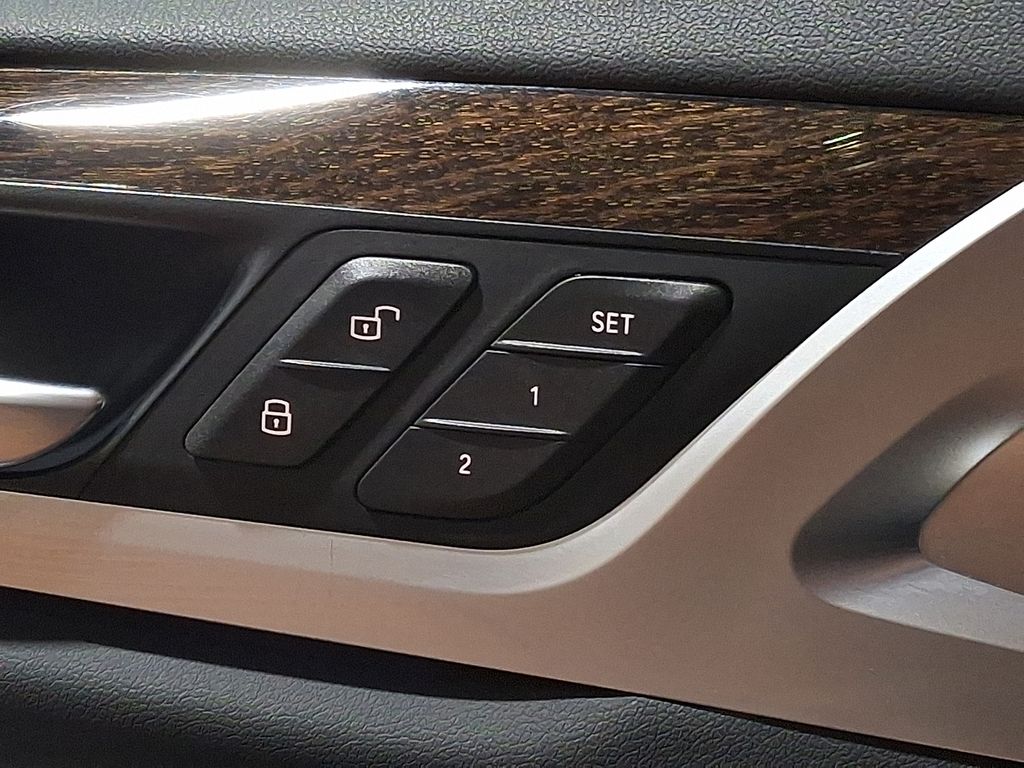 Thumbnail: 2020 BMW X4 - 25