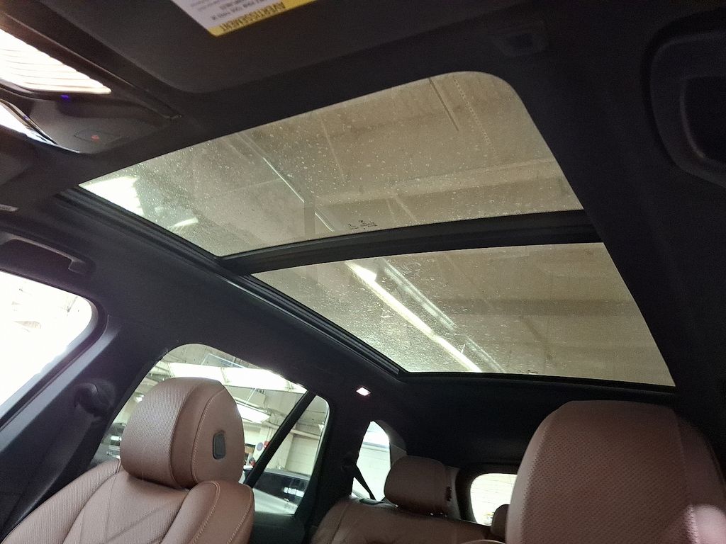 Thumbnail: 2023 BMW X5 - 12