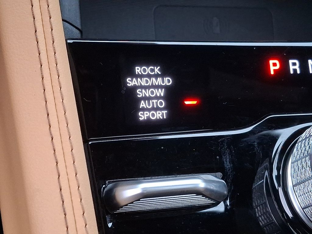 Thumbnail: 2023 Jeep Grand Cherokee - 21