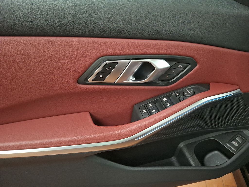 Thumbnail: 2023 BMW 3 Series - 6