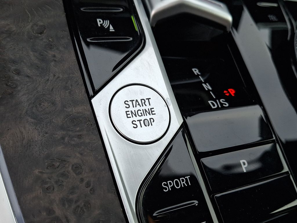 Thumbnail: 2024 BMW X5 - 18