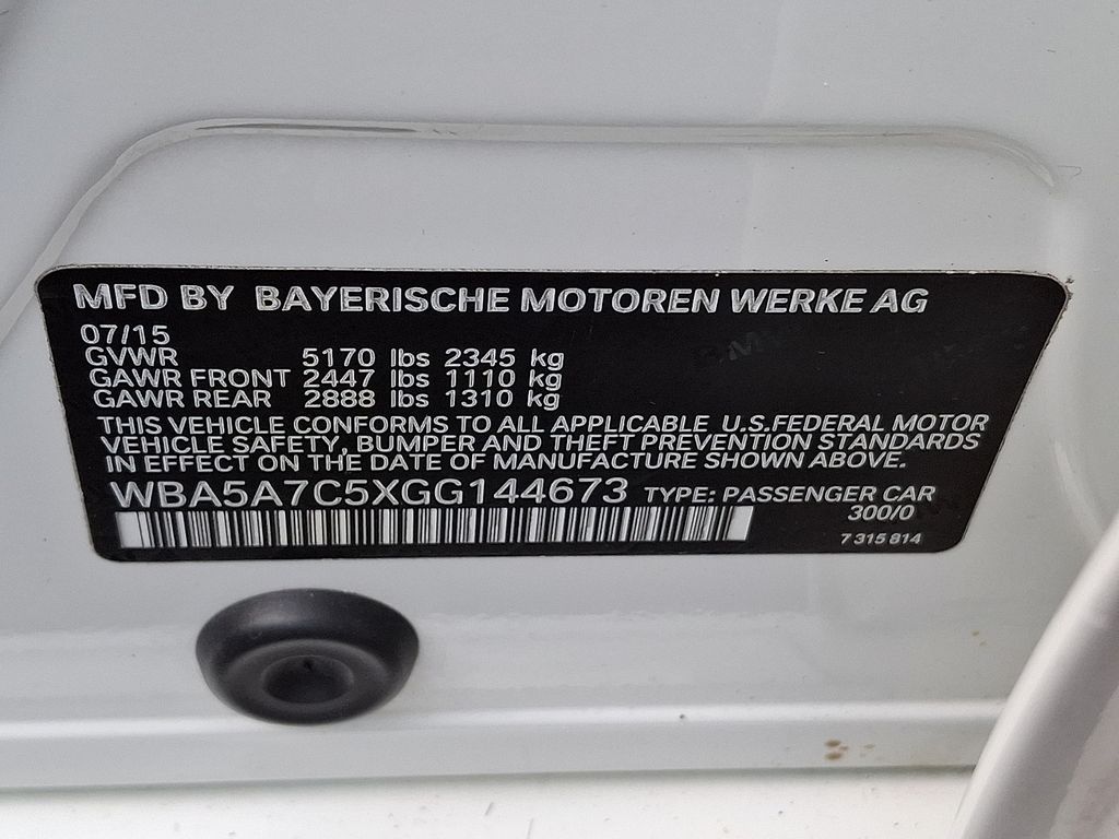 Thumbnail: 2016 BMW 5 Series - 25