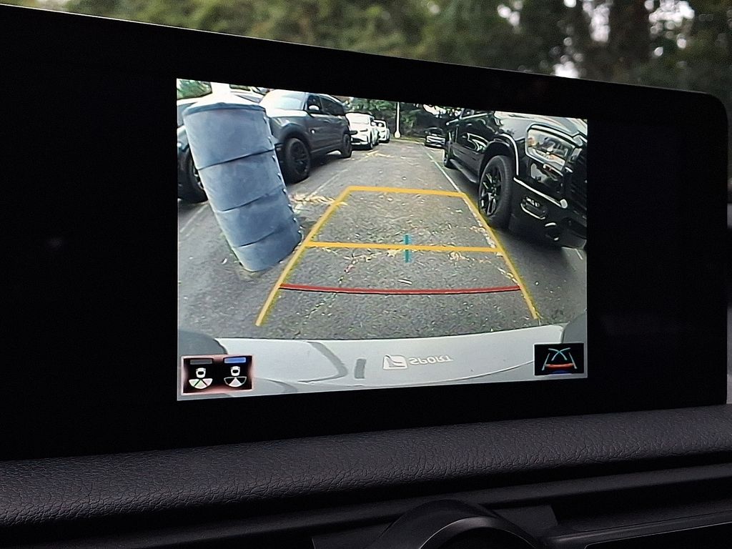 Thumbnail: 2023 Lexus IS - 14