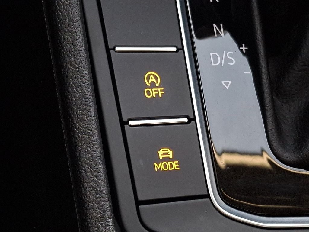 Thumbnail: 2021 Volkswagen Jetta - 21