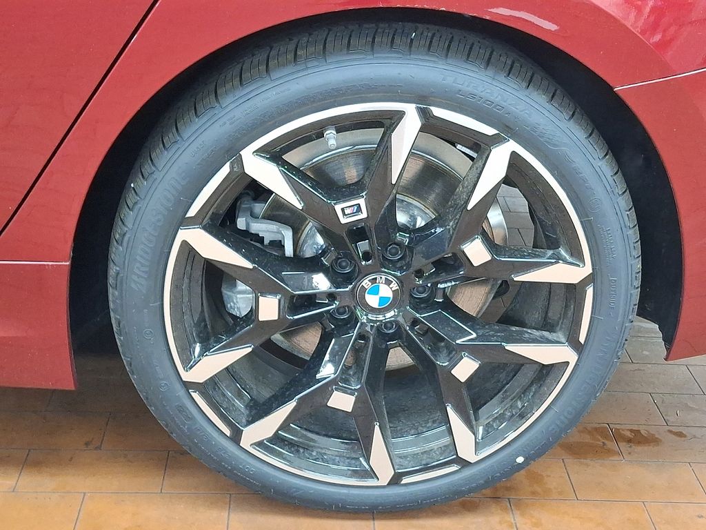 Thumbnail: 2026 BMW 3 Series - 4