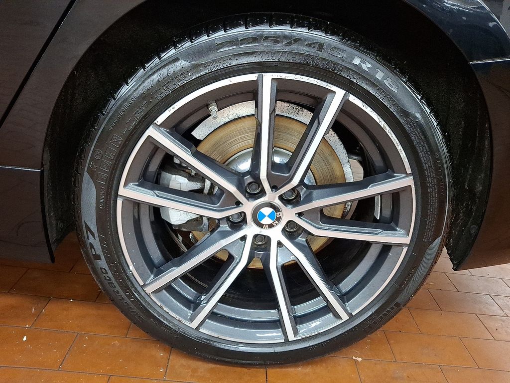 Thumbnail: 2022 BMW 3 Series - 7