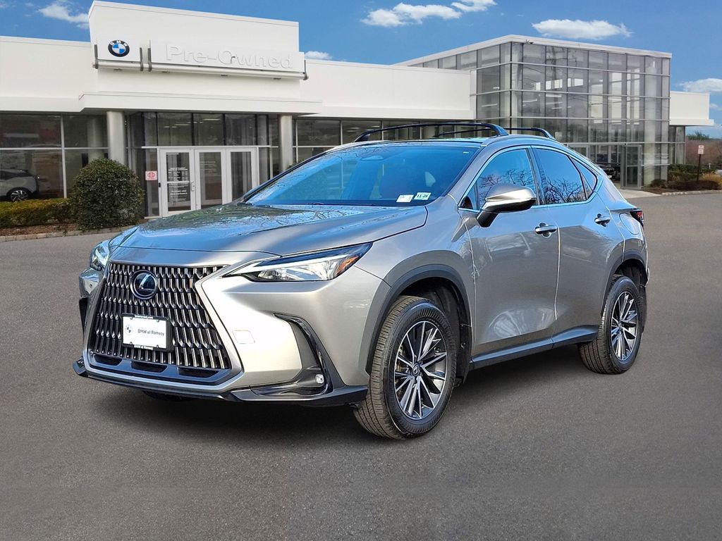 2024 Lexus NX Hybrid