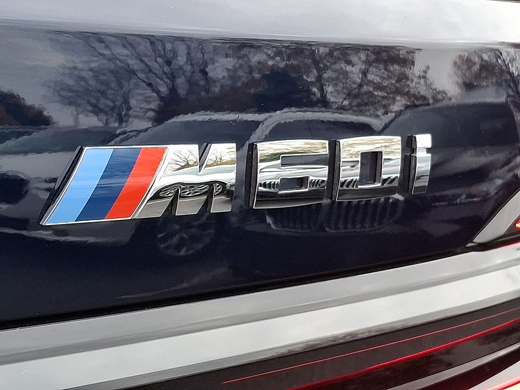 Thumbnail: 2026 BMW X7 - 31