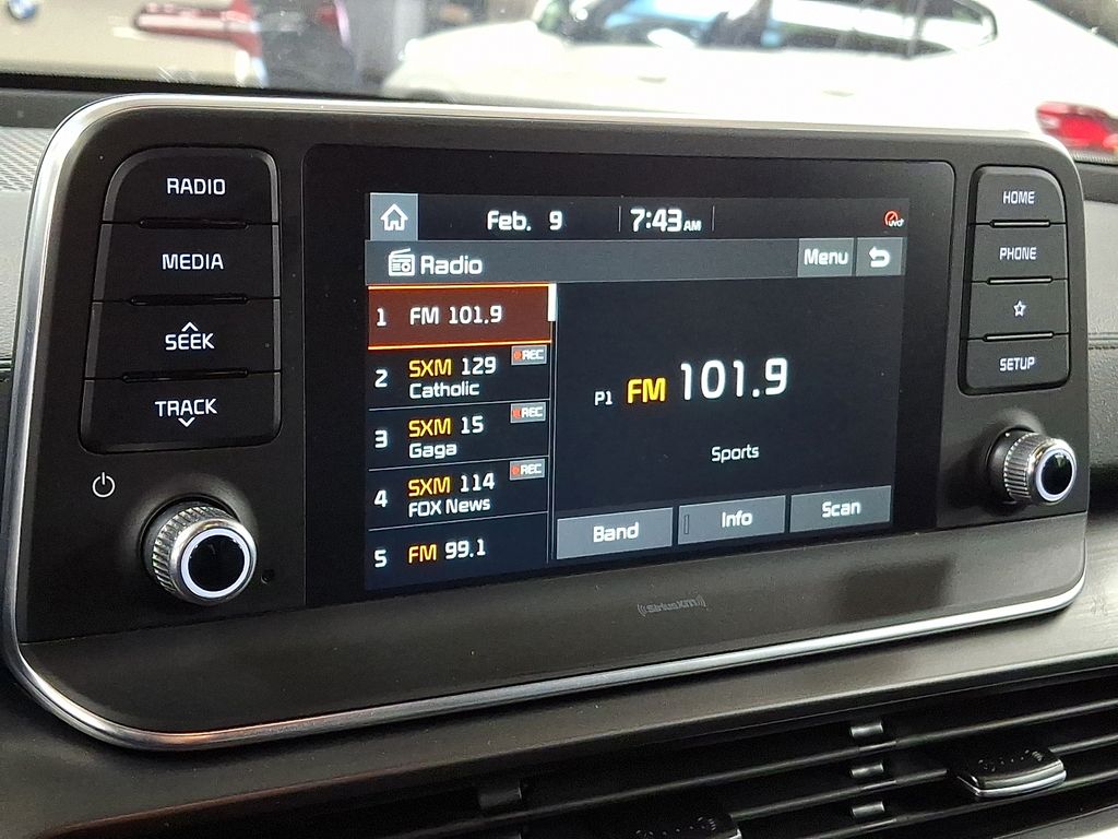 Thumbnail: 2021 Kia Telluride - 15