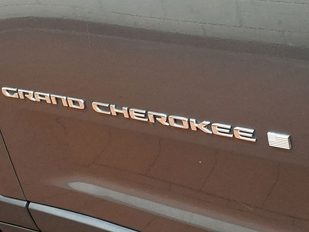 Thumbnail: 2022 Jeep Grand Cherokee - 29