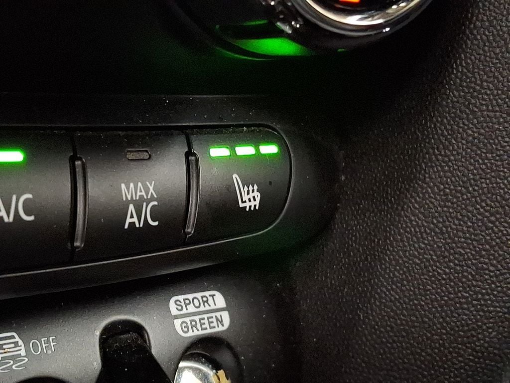 Thumbnail: 2024 MINI Cooper Hardtop - 21