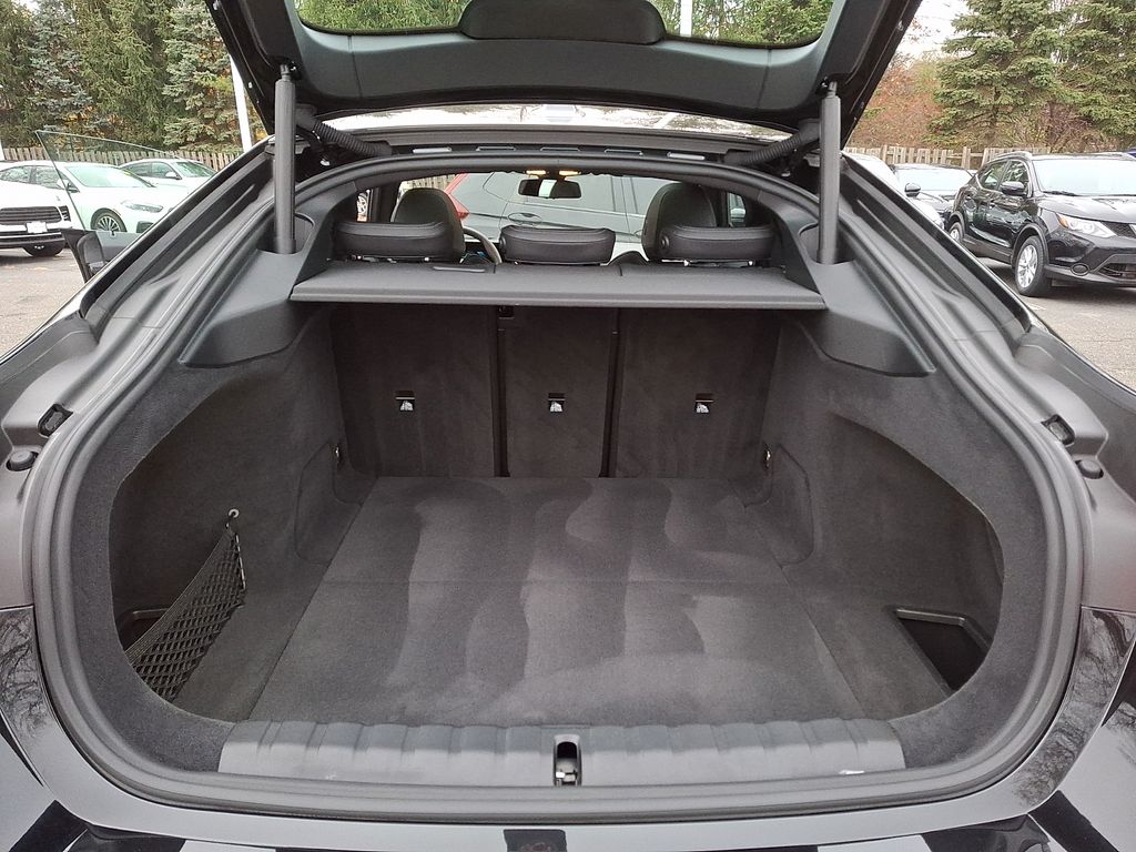 Thumbnail: 2024 BMW i4 - 26