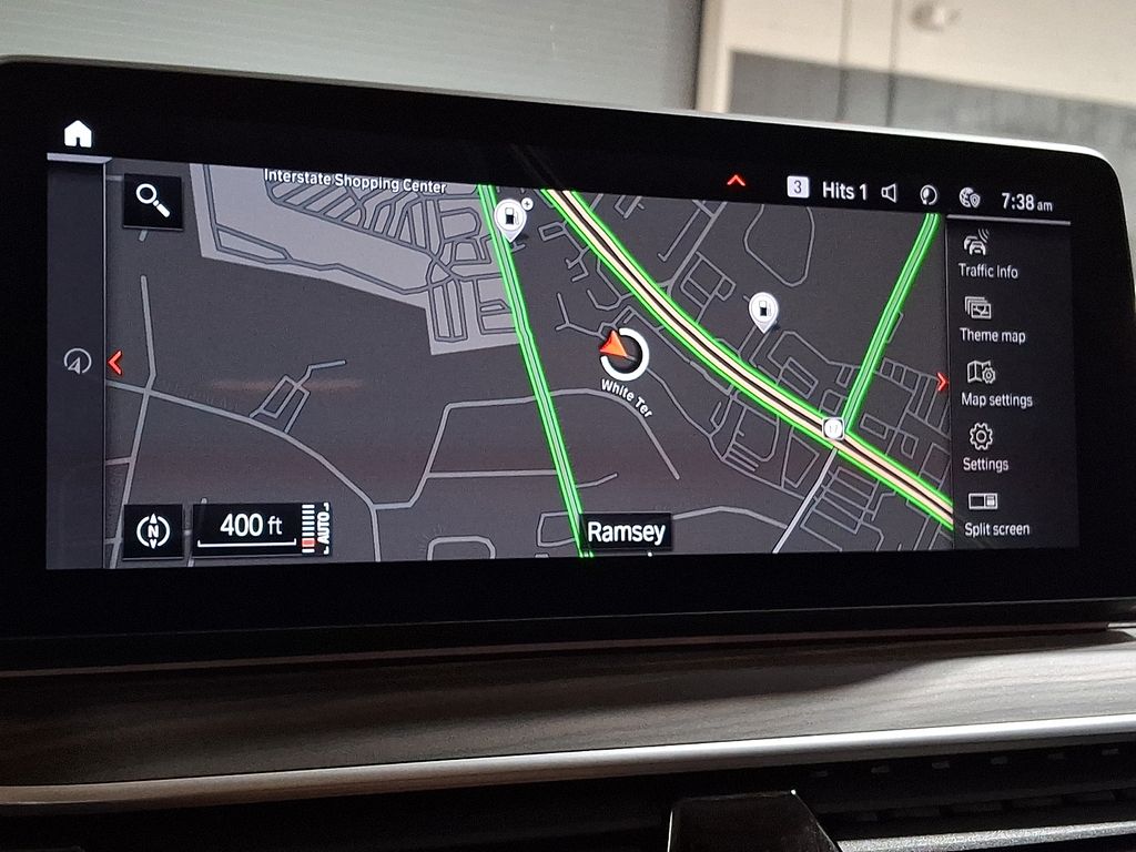 Thumbnail: 2022 BMW 5 Series - 10