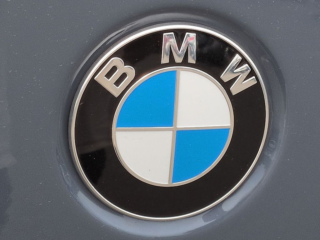 Thumbnail: 2026 BMW X1 - 12