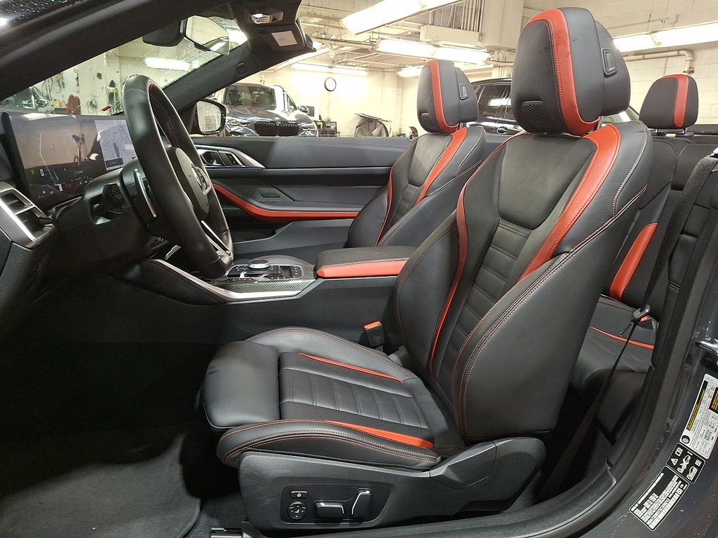 Thumbnail: 2025 BMW 4 Series - 11