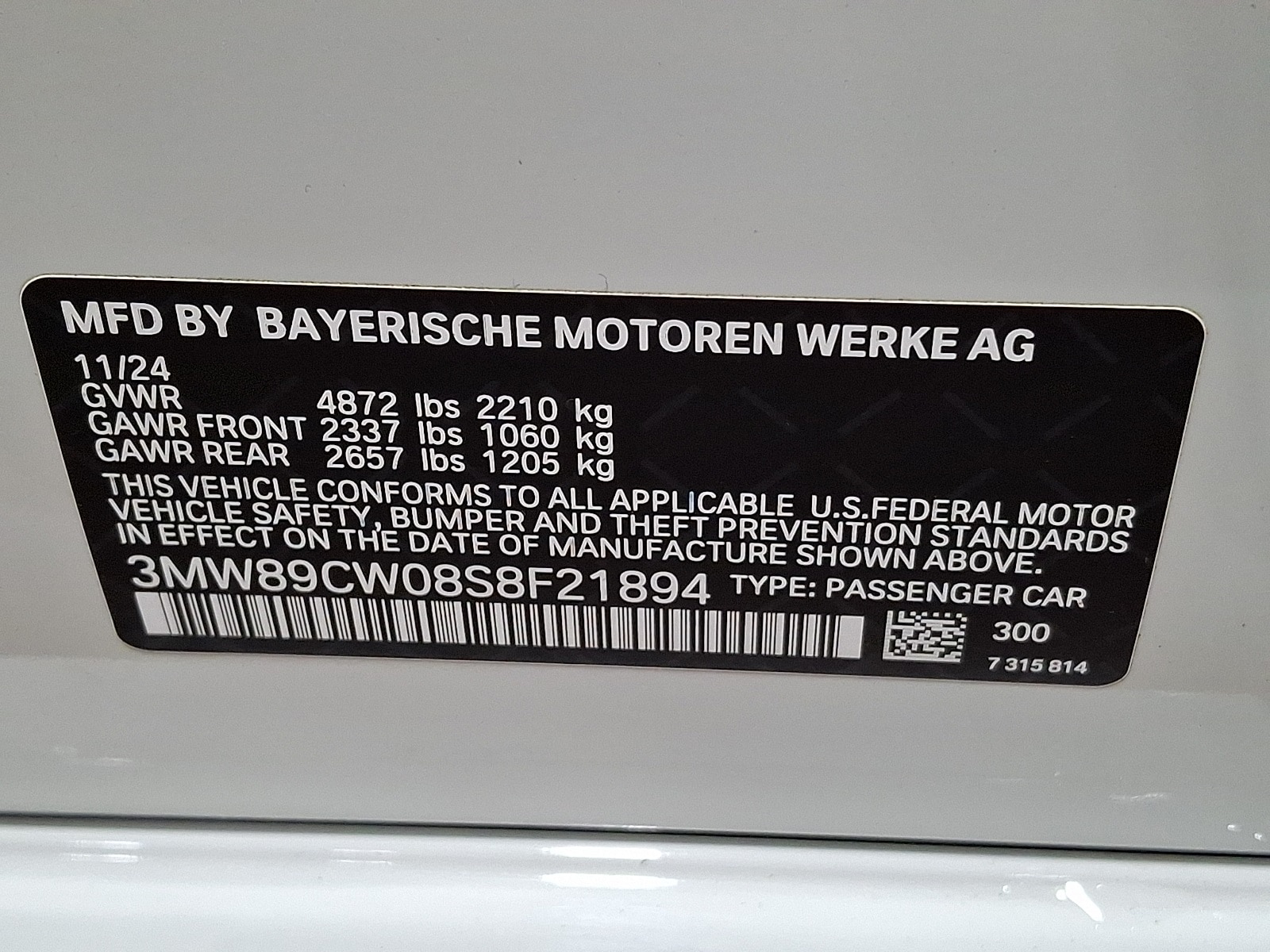 Thumbnail: 2025 BMW 3 Series - 26