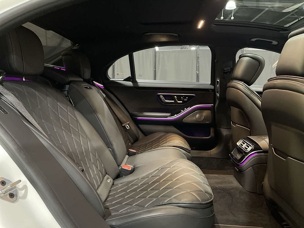 Thumbnail: 2021 Mercedes-Benz S-Class - 25