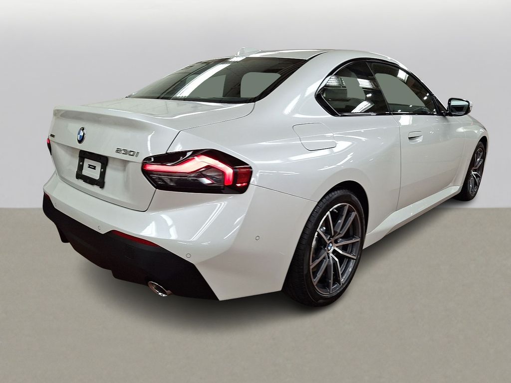 Thumbnail: 2025 BMW 2 Series - 5