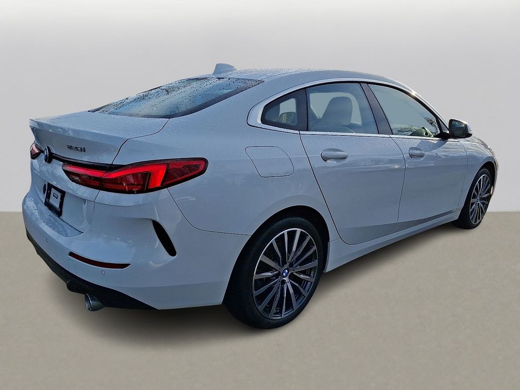 Thumbnail: 2023 BMW 2 Series - 4