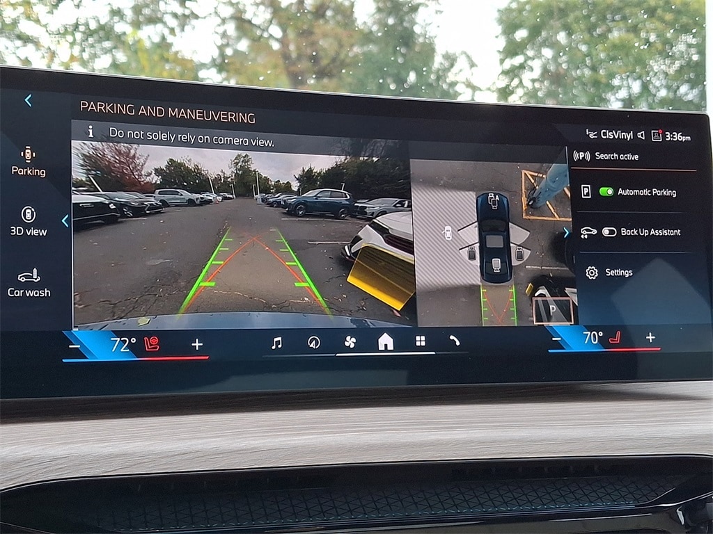 Thumbnail: 2025 BMW 3 Series - 16