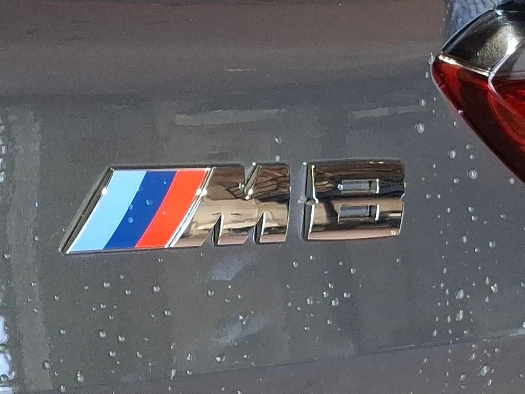 Thumbnail: 2020 BMW M8 - 32
