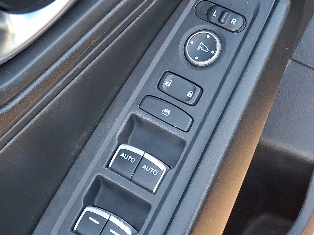 Thumbnail: 2023 Honda Accord - 23