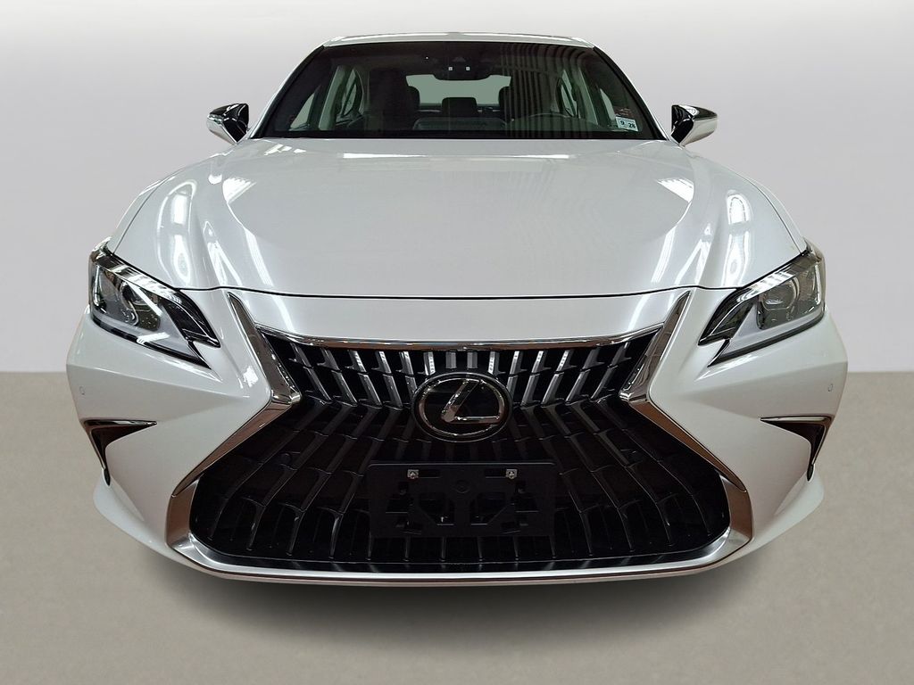 Thumbnail: 2024 Lexus ES - 2