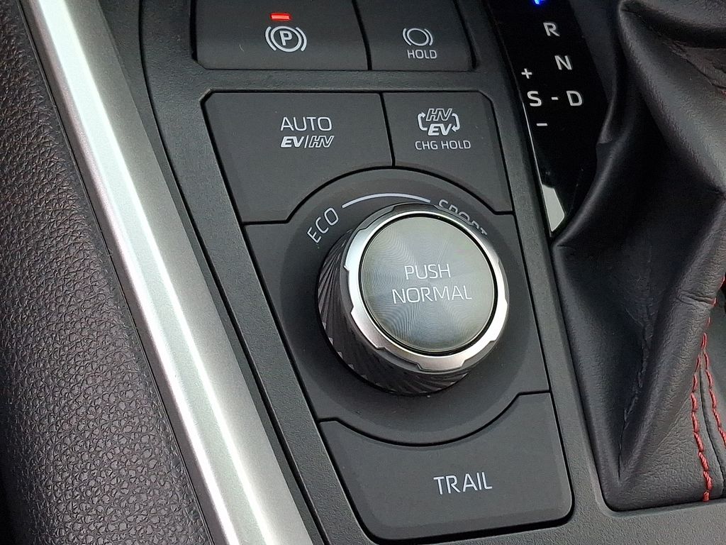 Thumbnail: 2023 Toyota RAV4 - 18