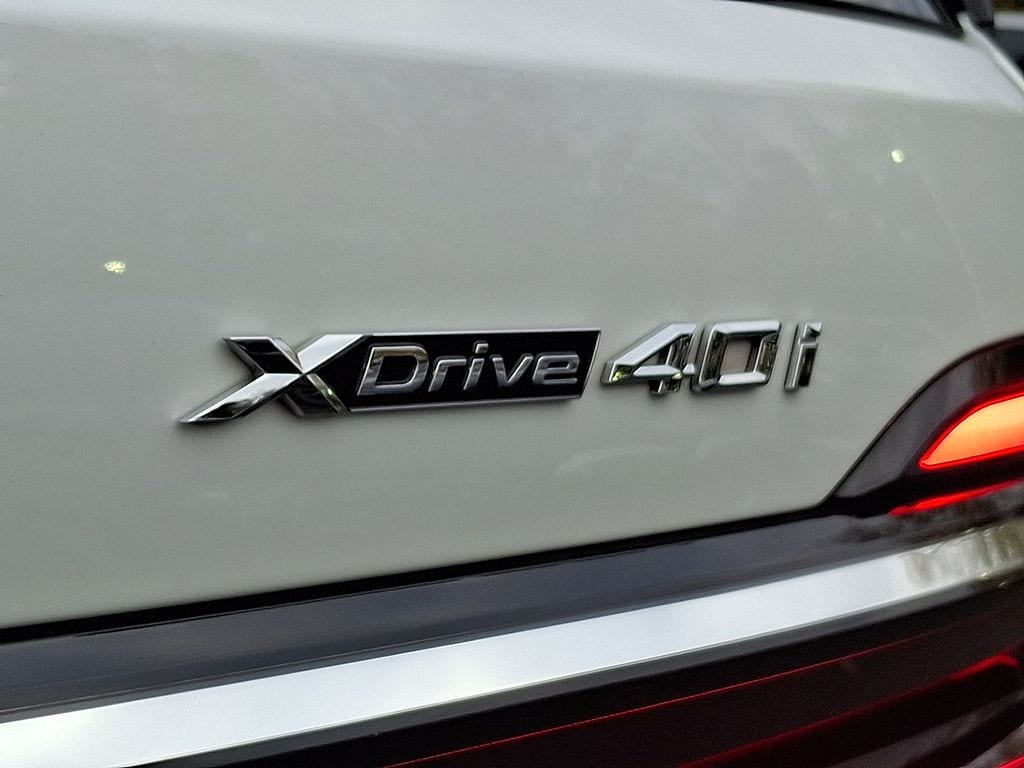 Thumbnail: 2024 BMW X7 - 29