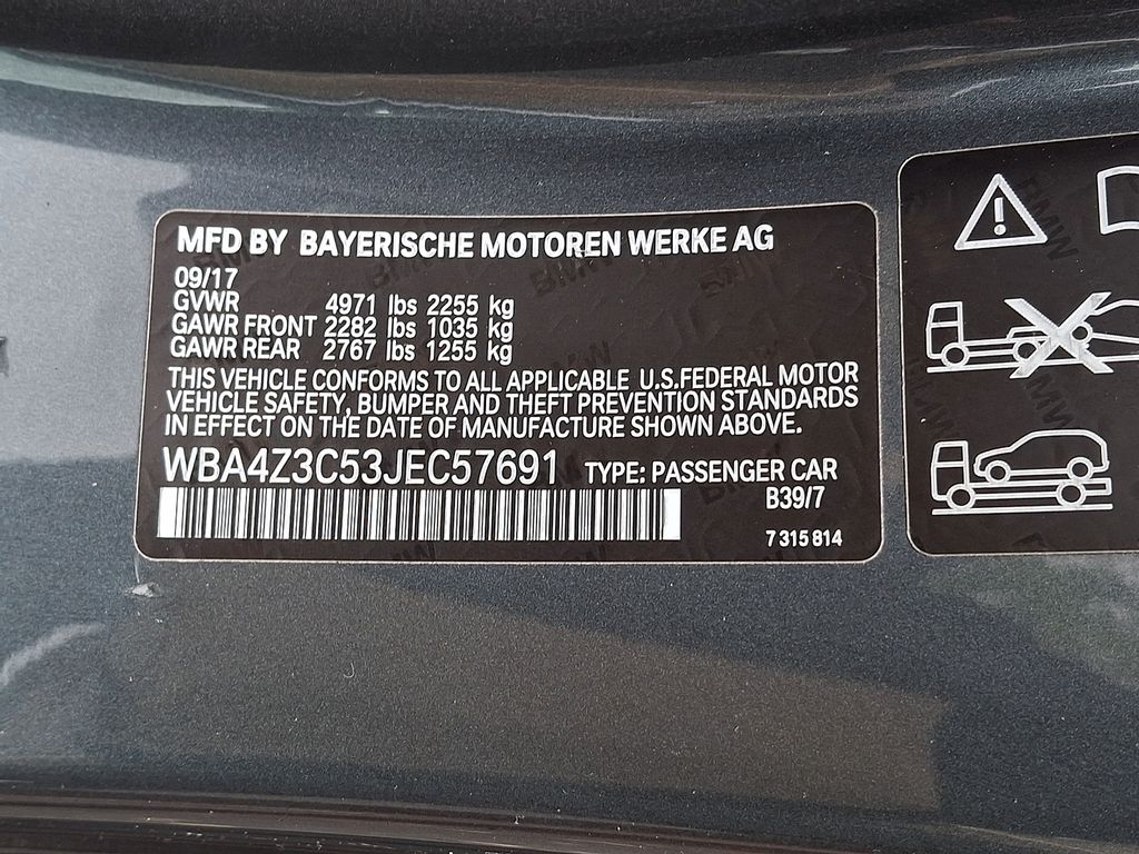 Thumbnail: 2018 BMW 4 Series - 25