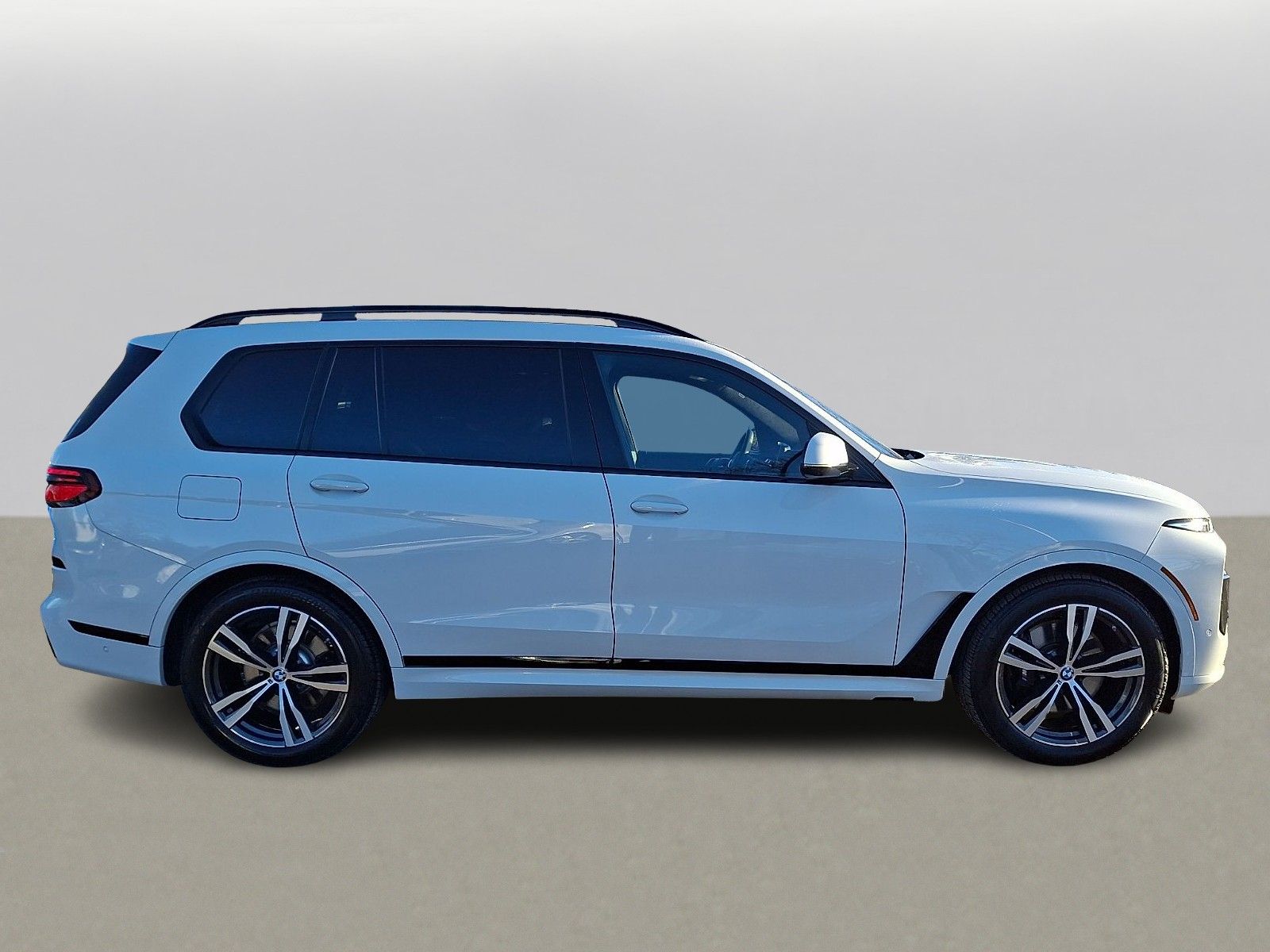 Thumbnail: 2026 BMW X7 - 3