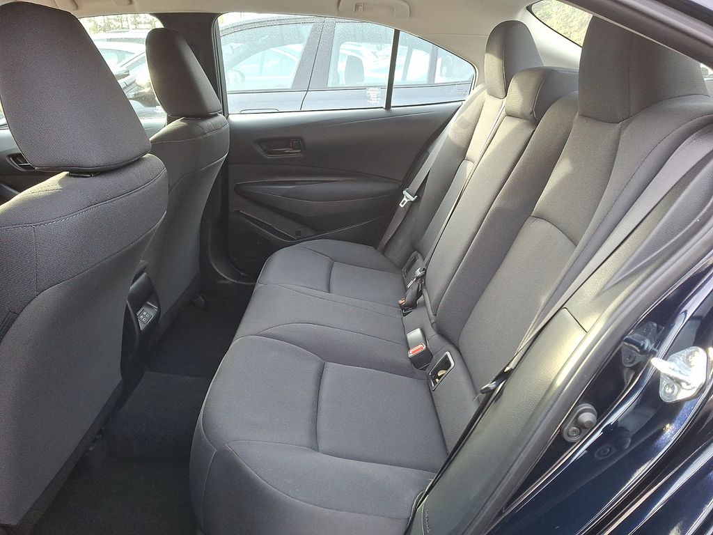 Thumbnail: 2023 Toyota Corolla - 9