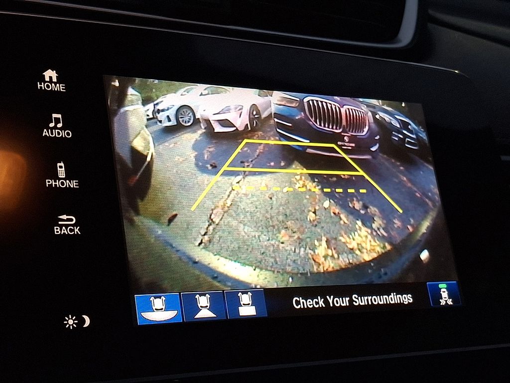 Thumbnail: 2021 Honda CR-V - 16