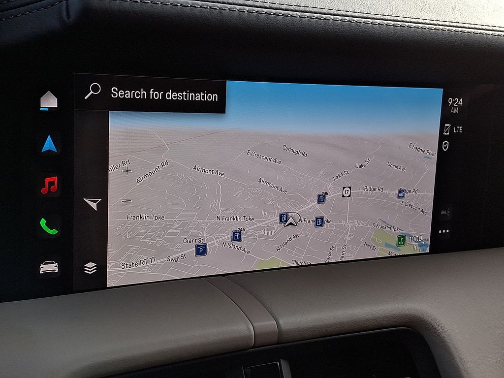 Thumbnail: 2023 Porsche Taycan - 17