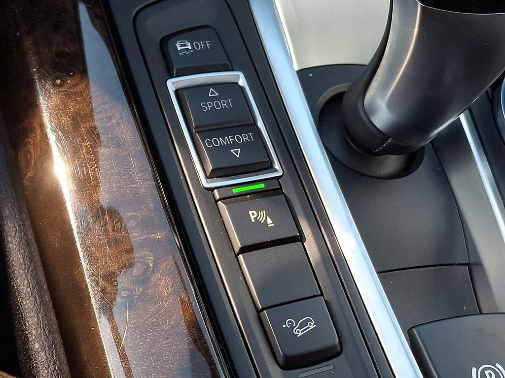 Thumbnail: 2016 BMW X5 - 19