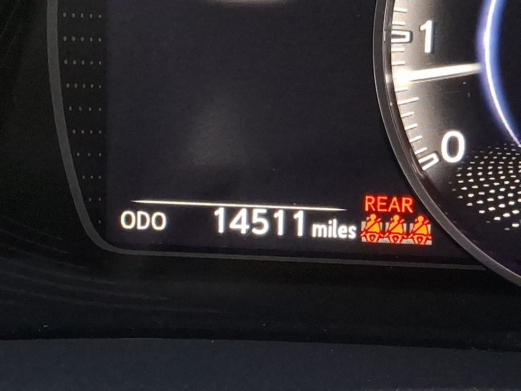 Thumbnail: 2023 Lexus ES - 15