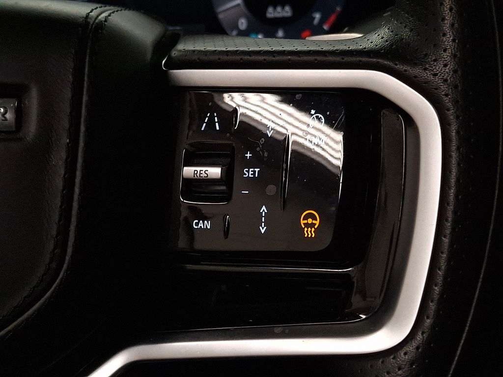 Thumbnail: 2023 Land Rover Range Rover Velar - 17