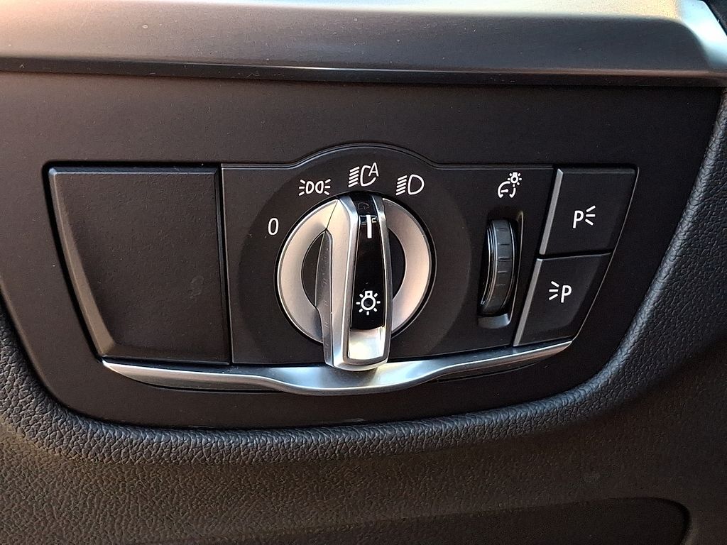 Thumbnail: 2023 BMW X4 - 20