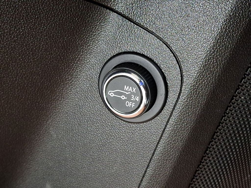 Thumbnail: 2021 GMC Acadia - 24