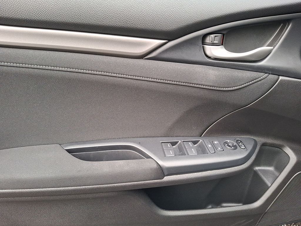 Thumbnail: 2020 Honda Civic - 10