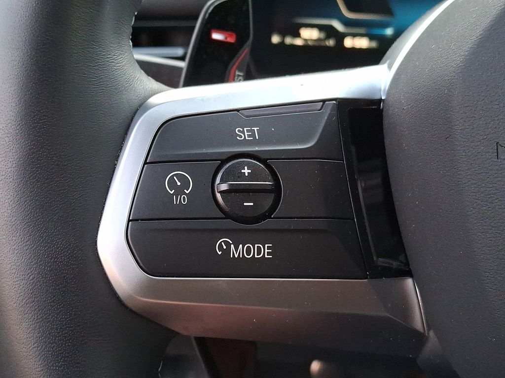 Thumbnail: 2025 BMW X1 - 19