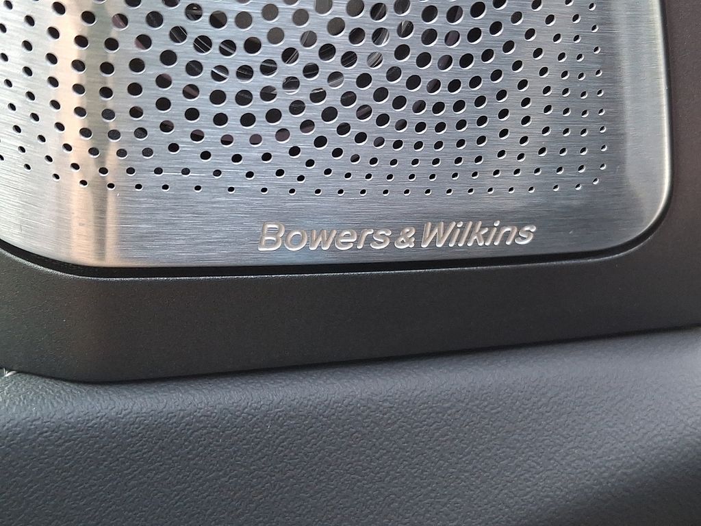 Thumbnail: 2025 BMW X7 - 26