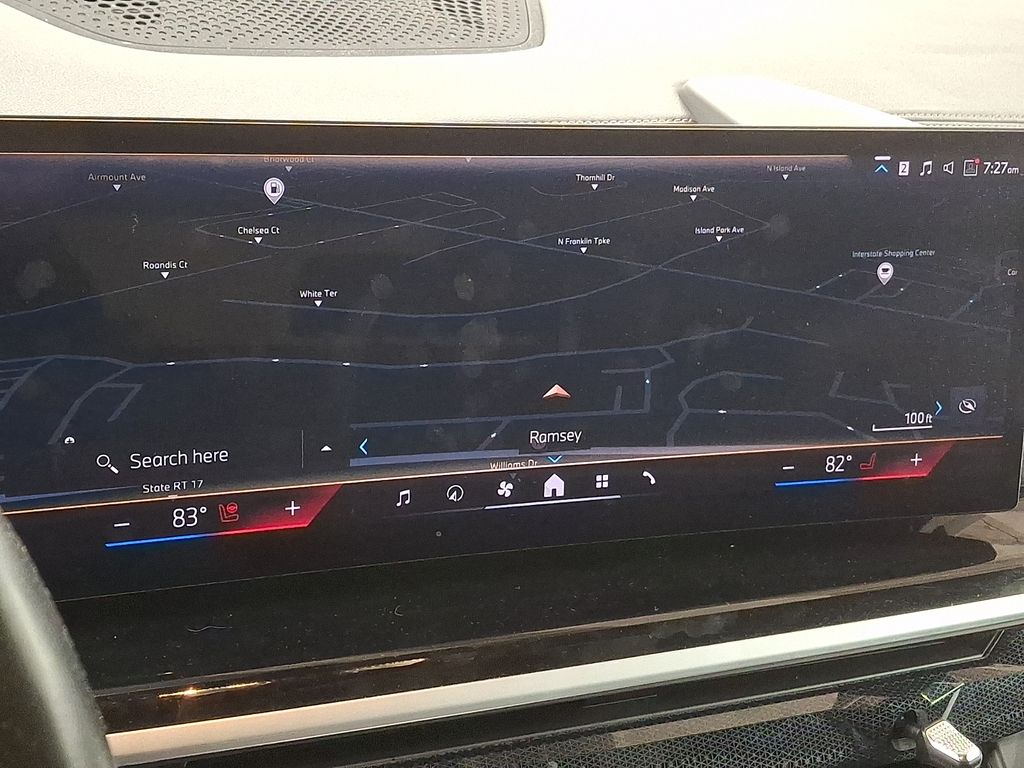 Thumbnail: 2024 BMW X7 - 13